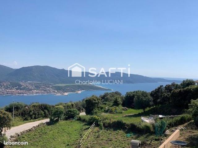 Villa 9 pièces 263 m²