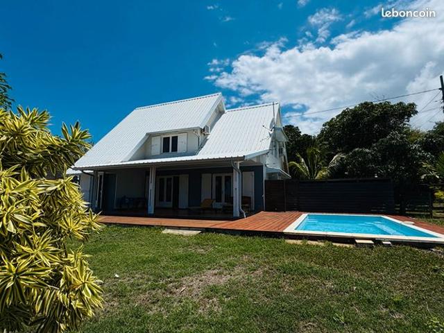 Villa 9 pièces 270 m²