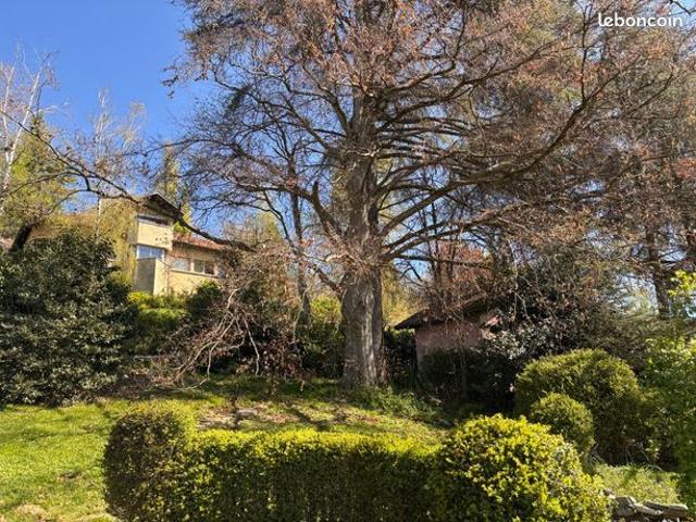 Villa 9 pièces 290 m²