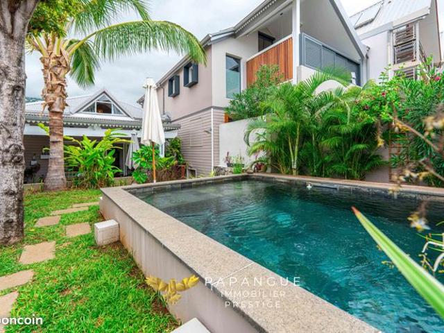 Villa 9 pièces 294 m²