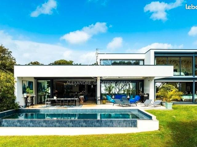 Villa 13 pièces 510 m²