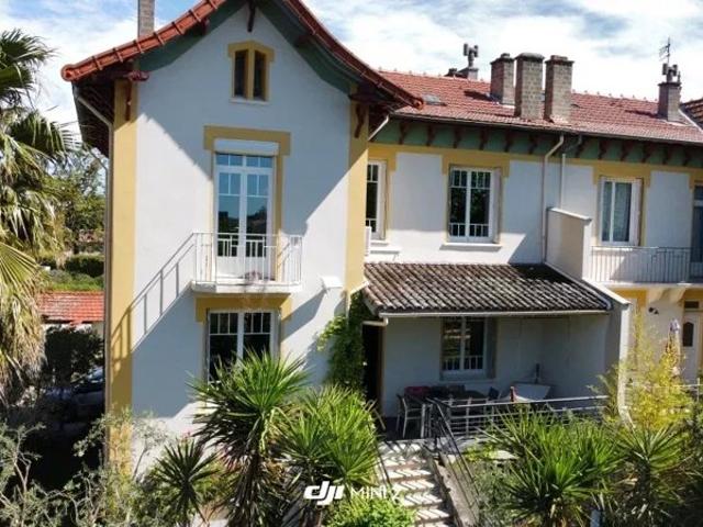 VILLA 10407