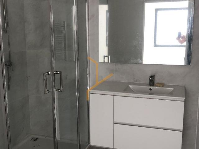 Villa, 106m²en location à Valaurie1 800 € par mois