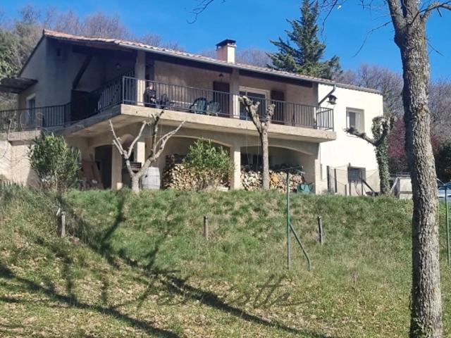 VILLA 10742