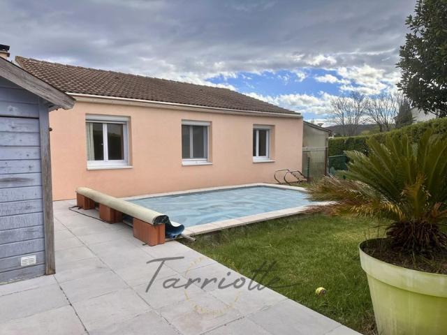 VILLA 10796