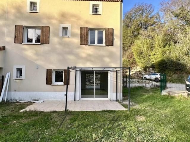 VILLA 10721