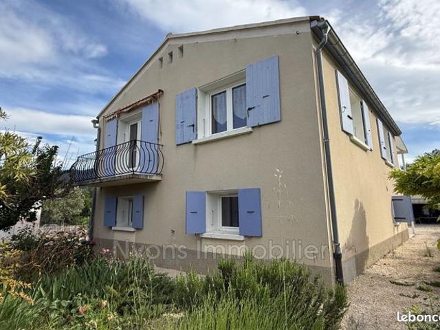 Villa 107 m² Nyons