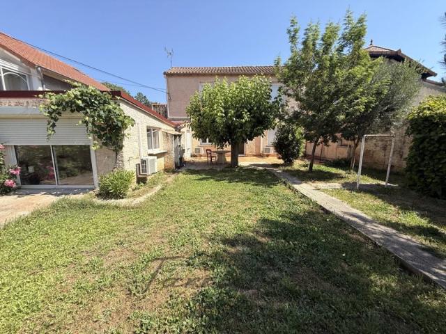 VILLA 10836