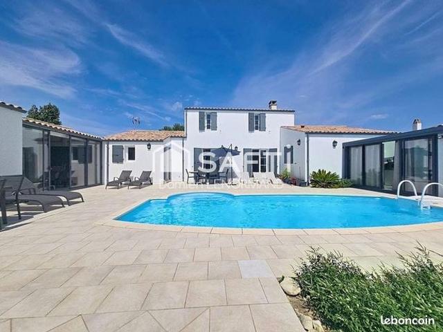 Villa 10 pièces 173 m²
