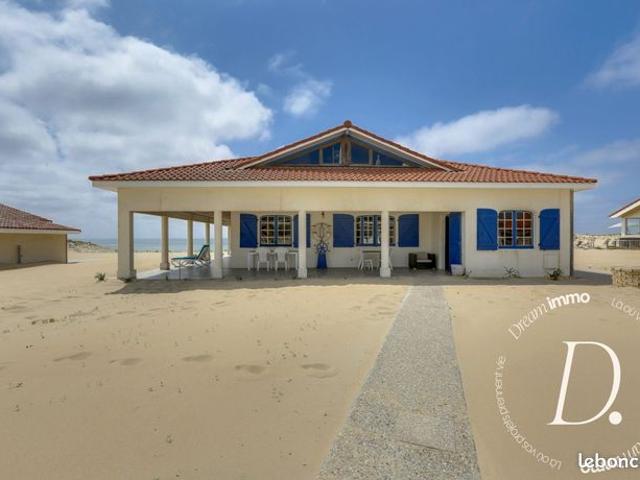 Villa 10 pièces 198 m²
