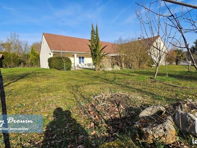 Villa 10 pièces 233 m²