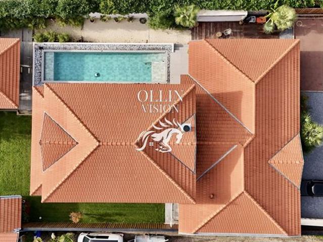 Villa 10 pièces 250 m²