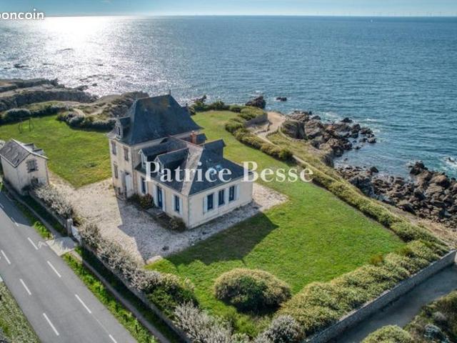 Villa 10 pièces 279 m²