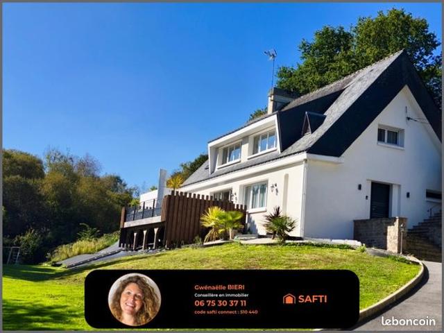 Villa 10 pièces 280 m²