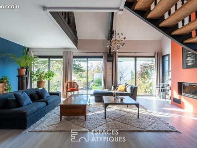 Villa 10 pièces 307 m²