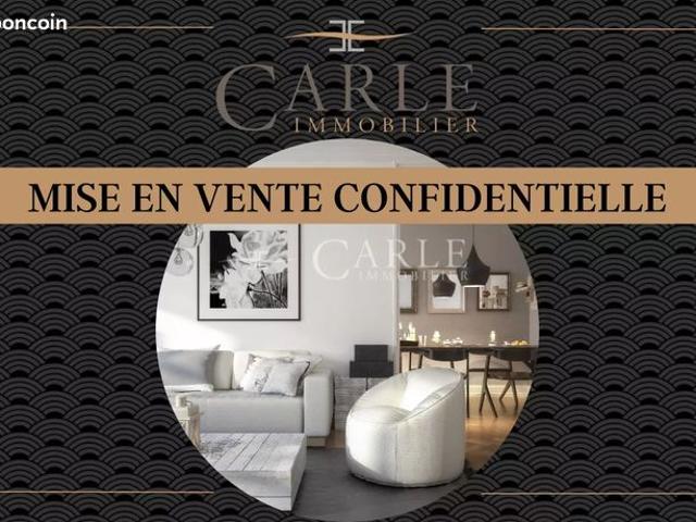 Villa 10 pièces 311 m²
