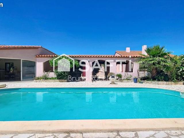 Villa 10 pièces 327 m²