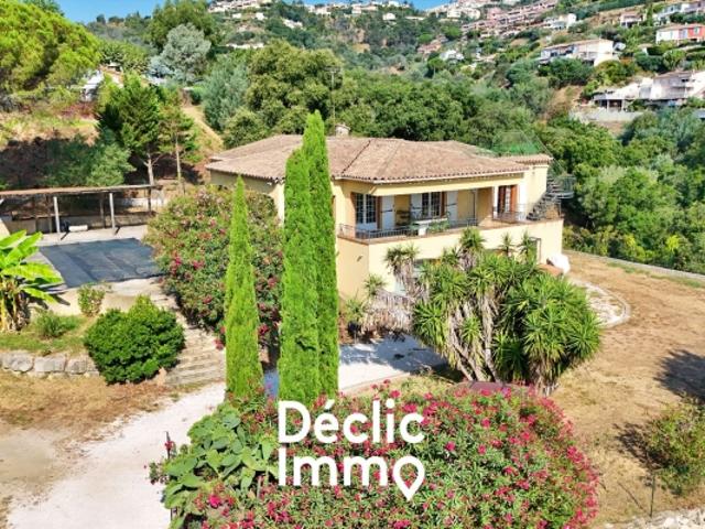 VILLA 10 PIECES 6 CHAMBRES PISCINE MANDELIEU LA NAPOULE