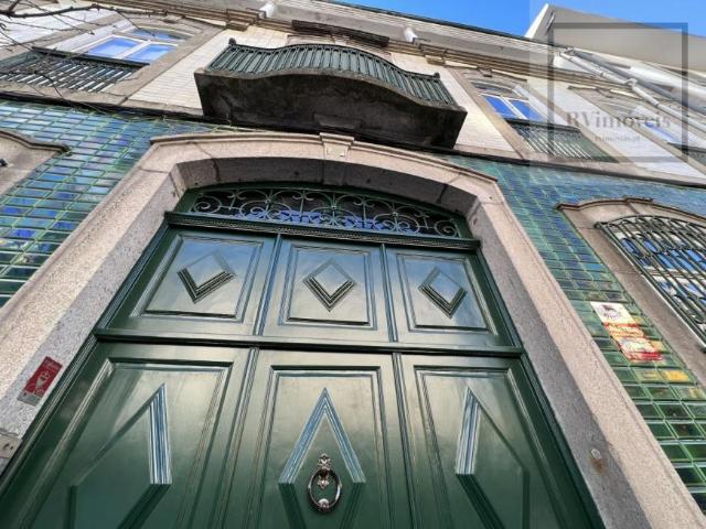 villa 10 quarto, Braga Braga 4710 DLS98703611