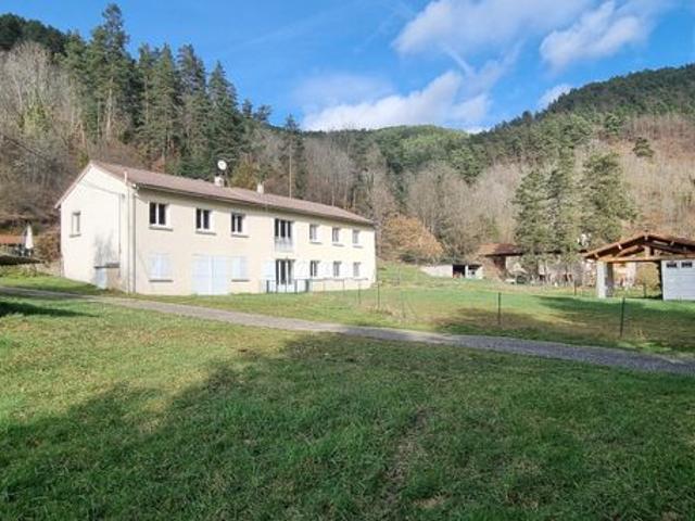 Villa 11 pièces 179 m²