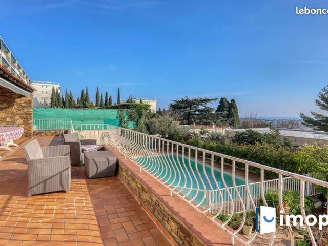 Villa 11 pièces 201 m²
