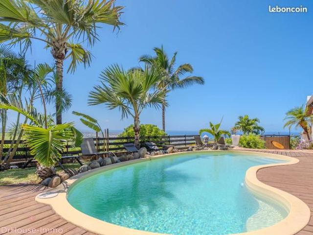 Villa 11 pièces 237 m²