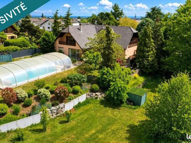Villa 11 pièces 300 m²
