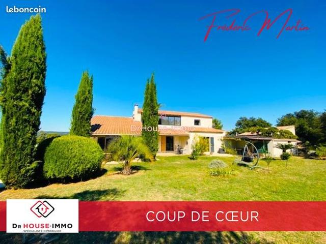Villa 11 pièces 360 m²