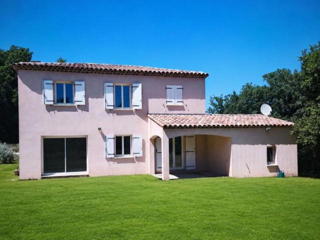 Villa 127 m2 sur magnifique terrain de 5 502 m2