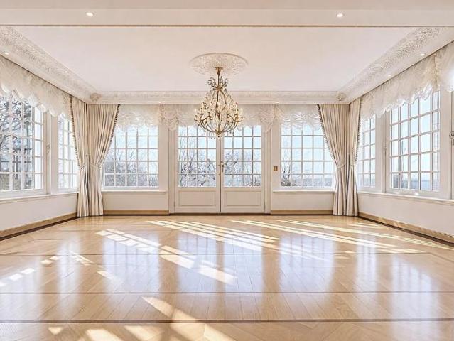 Villa 12 Zimmer