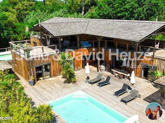 Villa 12 pièces 325 m²