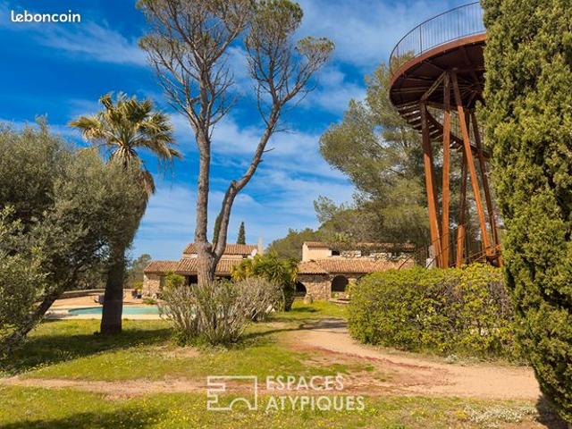 Villa 12 pièces 500 m²