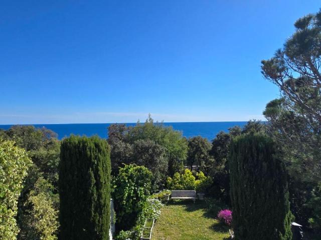 VILLA 150m² ANTHÉOR VUE MER PANORAMIQUE DOMAINE PRIVÉ