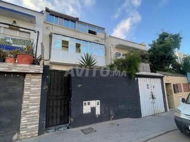 Villa 160m2 à vendre à Hay el Hanna