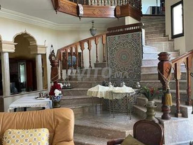 Villa 1672 m² à Bir Kacem