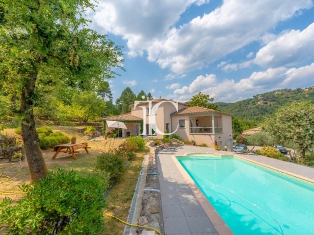 VILLA 171M² HABITABLES PISCINE 10X5 2795M² DE TERRAIN