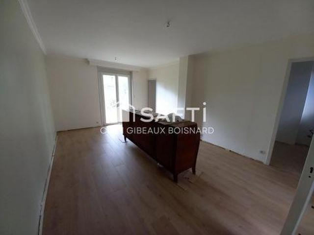 Villa 1 chambres, Saumeray Centre 28800 DS83941589