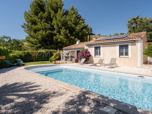 Villa 1 pièce 100 m²