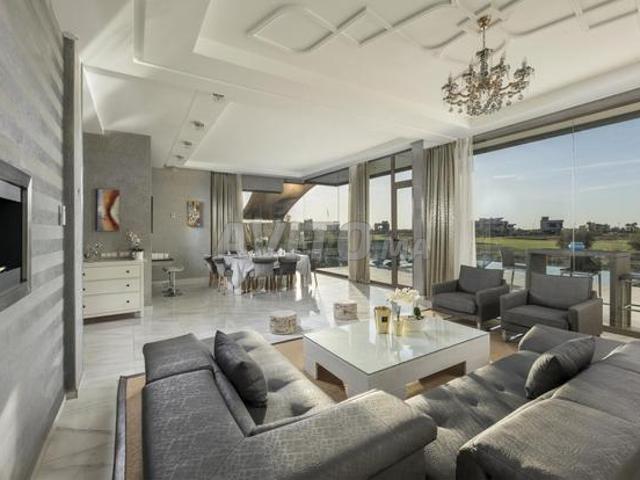 Villa 1ere ligne golf