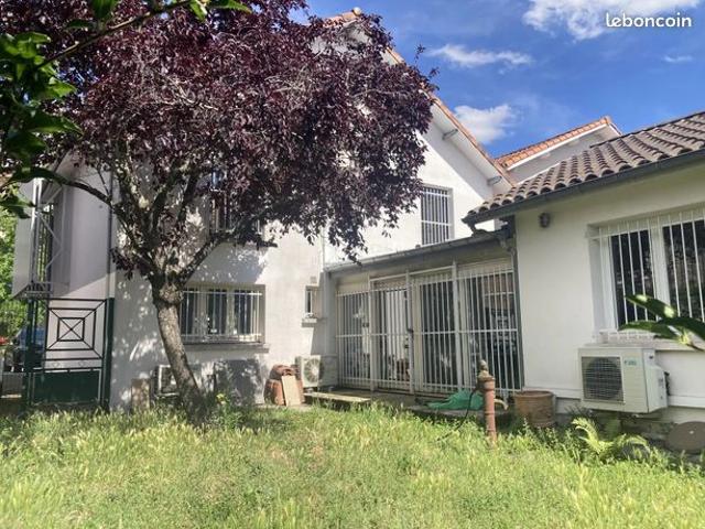 Villa 200 m² Toulouse