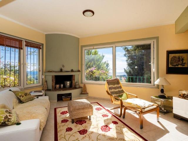 Villa 2+1 Kestel, Antalya, Türkiye 228673