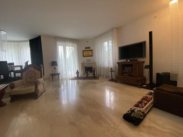 villa