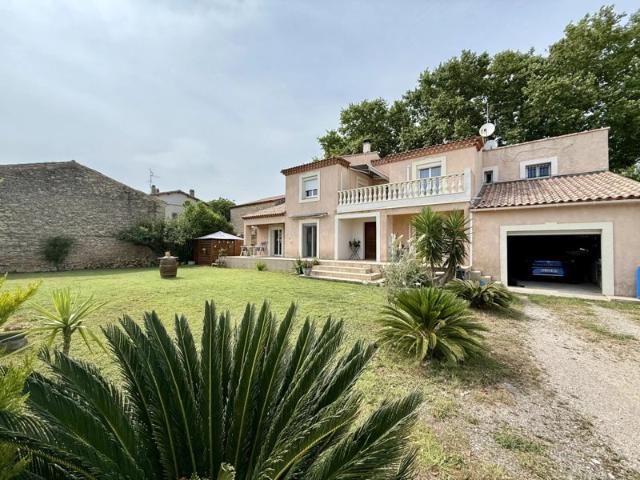 Villa 260m2 sur parcelle de 1115m2 à Lansargues