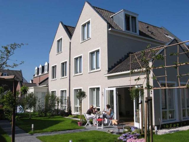 Villa, 2 onder 1 kapwoning te huur in De Meern