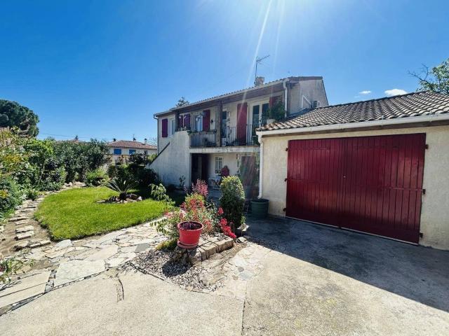 Villa 2 appartements avec piscine
