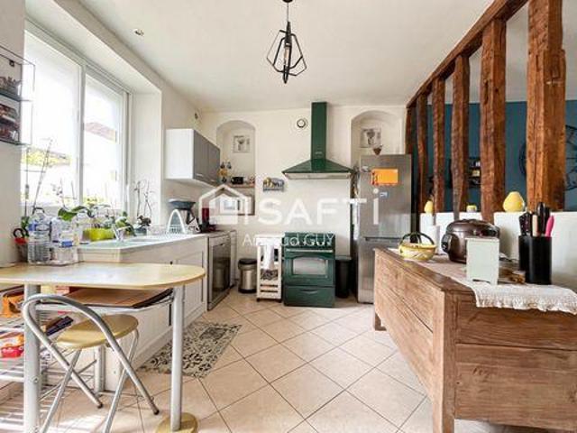 Villa 2 chambres, Mamers Pays de la Loire 72600 DLS90577875