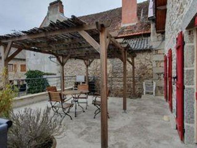 Villa 2 chambres, Montel De Gelat Auvergne 63380 ELS89546141