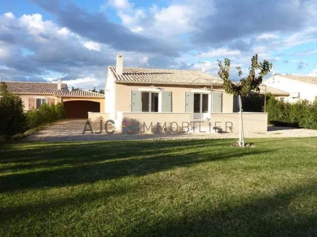 VILLA 2 CHAMBRES AVEC JARDIN