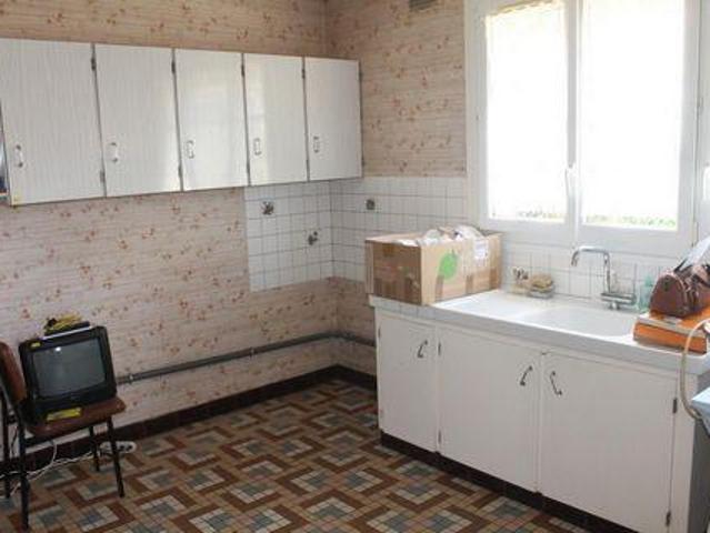 Villa 2 chambres, Bethon Pays de la Loire 72610 DS89290224
