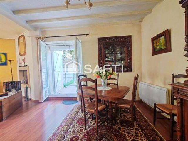 Villa 2 chambres, Breuil Bois Robert Île de France 78930 DLS89223945